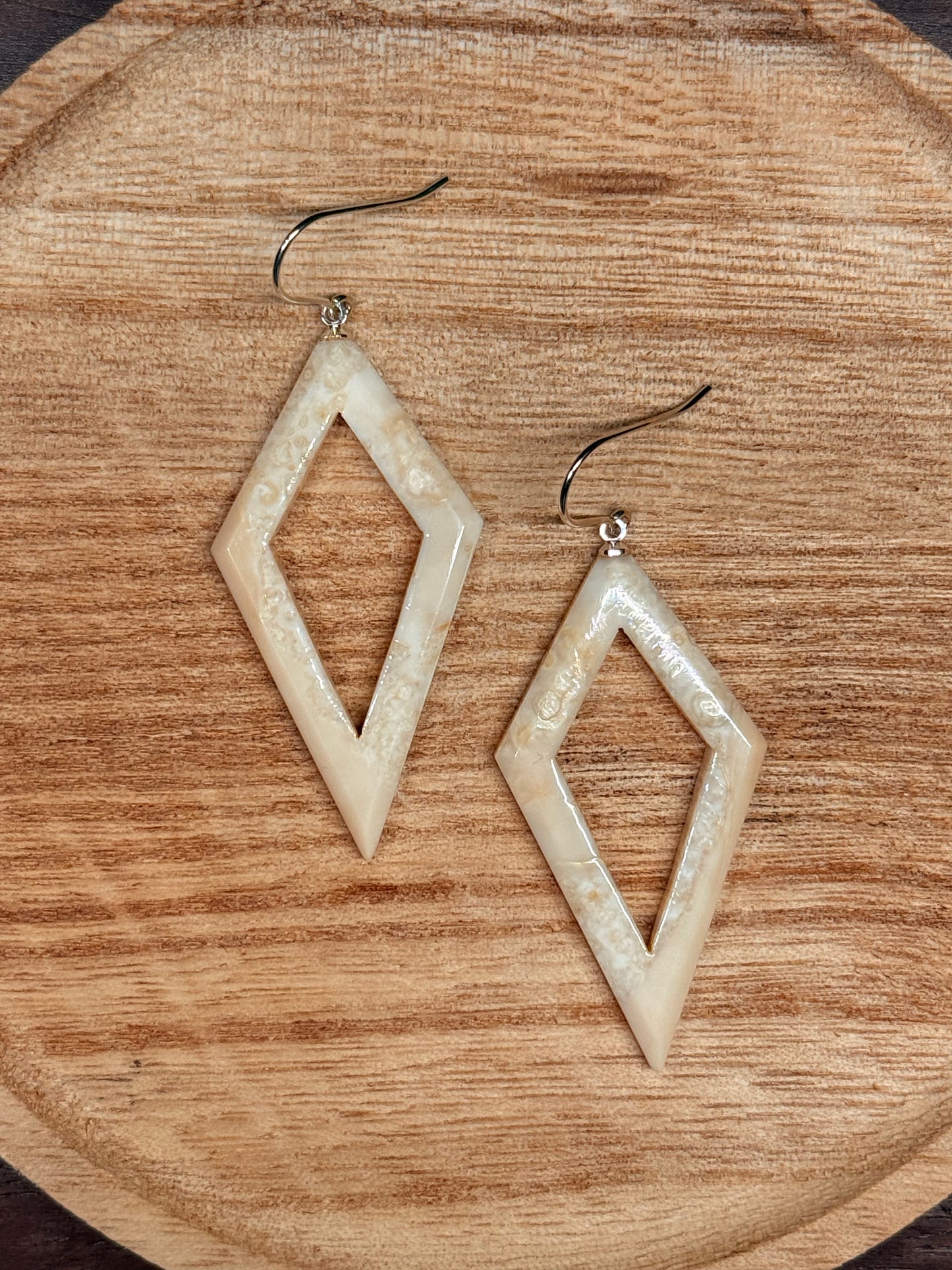 Aurora Point Ivory Earrings
