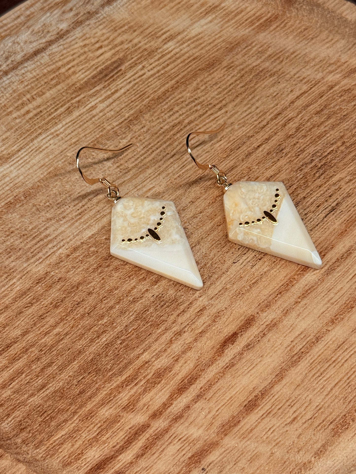 Golden Accent Ivory Fiercicles